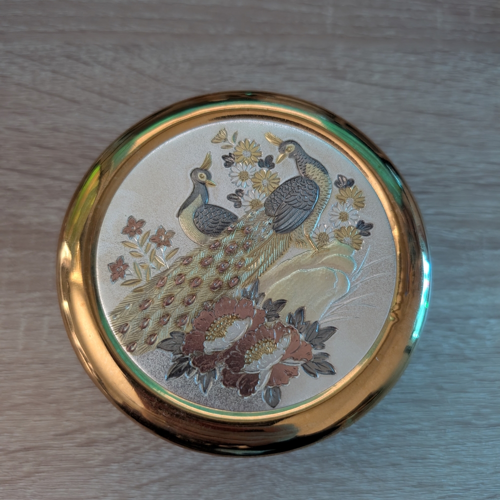 24 KT Gold Art Of Chokin Round Trinket Box